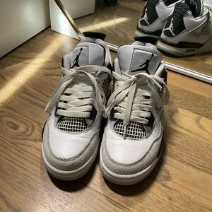 military jordans 4s